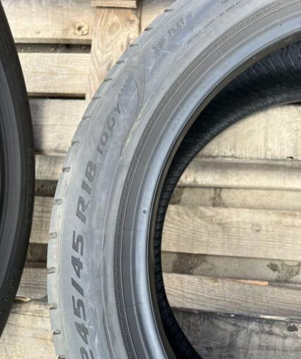 Pirelli P Zero PZ4 245/45 R18