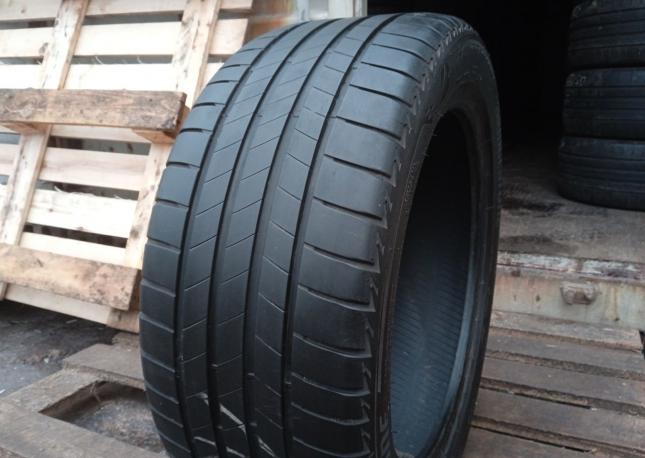 Bridgestone Turanza T005 255/45 R18