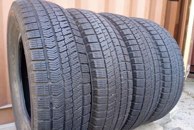 Bridgestone Blizzak VRX2 185/65 R15