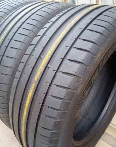 Michelin Pilot Sport 4 SUV 235/65 R17