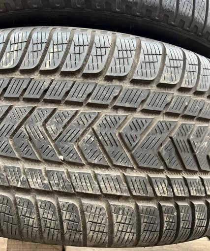 Pirelli Scorpion Winter 315/40 R21
