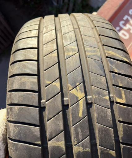 Bridgestone Turanza T005 225/40 R18
