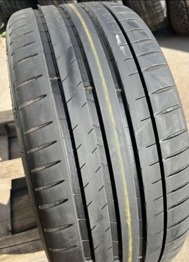 Michelin Pilot Sport 4 S 275/40 R22