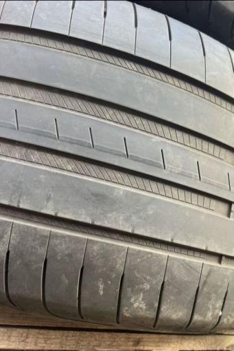Goodyear Eagle F1 Asymmetric 3 275/35 R19