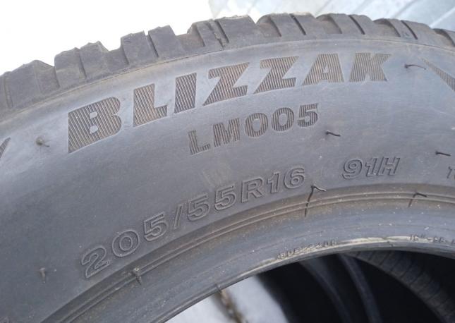 Bridgestone Blizzak LM-005 205/55 R16