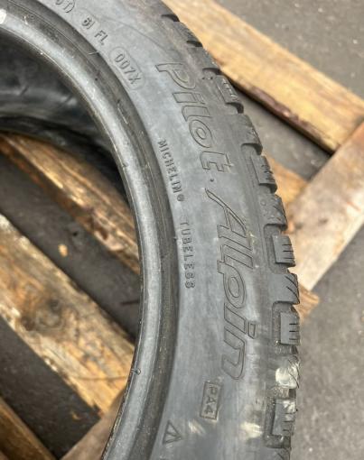 Michelin Pilot Alpin 4 215/45 R18