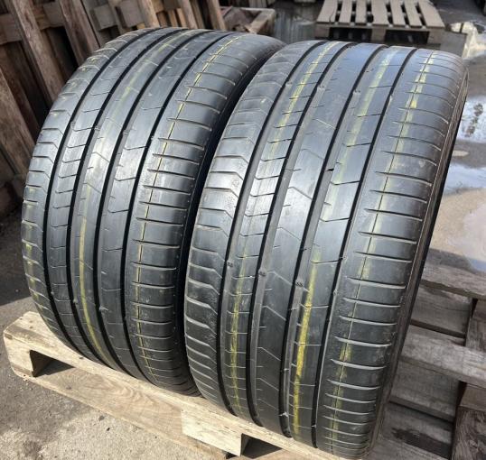 Pirelli P Zero PZ4 315/30 R22