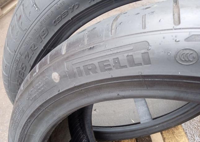 Pirelli P Zero Corsa 245/35 R19