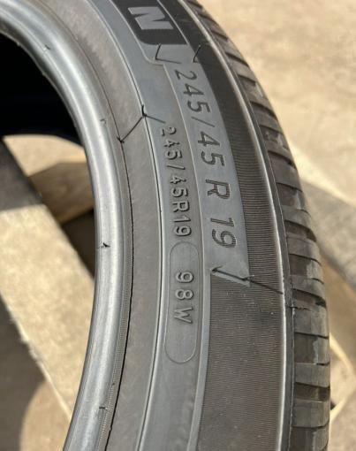 Michelin Primacy Tour A/S 245/45 R19