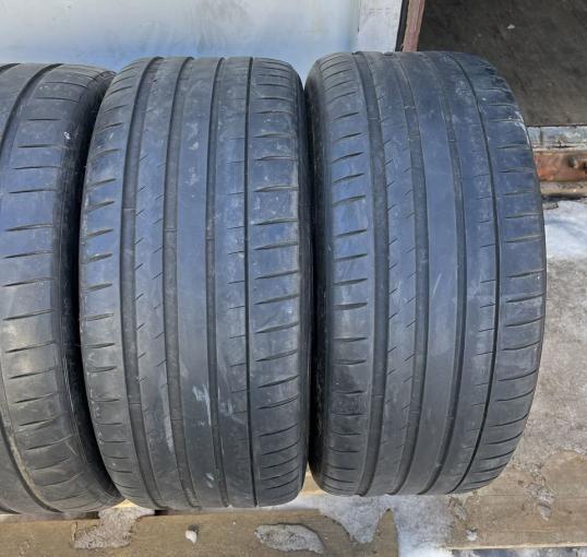 Michelin Pilot Sport 4 S 315/30 R21