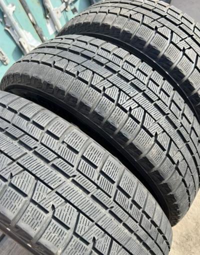 Yokohama Ice Guard IG50 215/65 R16