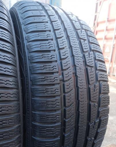 Nokian Tyres WR A3 235/60 R16