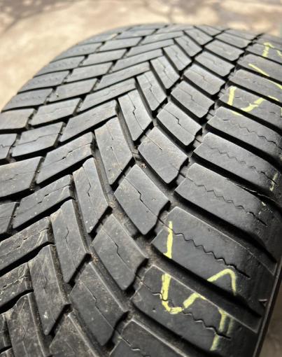 Bridgestone Weather Control A005 Evo 215/55 R17