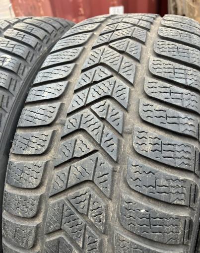 Pirelli Winter Sottozero 3 225/45 R18