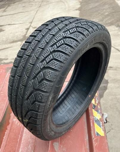 Pirelli Winter Sottozero 210 Serie II 225/45 R17