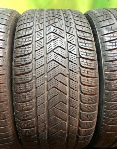 Pirelli Scorpion Winter 295/35 R21