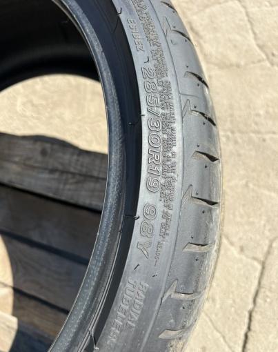 Bridgestone Potenza S001 285/30 R19