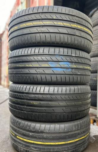 Kumho Ecsta PS71 245/40 R20