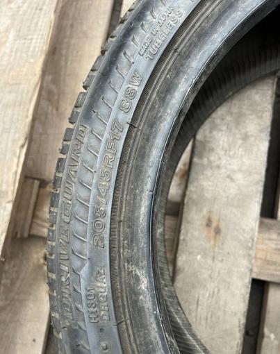 Bridgestone DriveGuard 205/45 R17