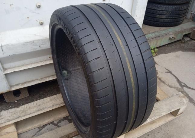Michelin Pilot Sport 4 275/35 R19