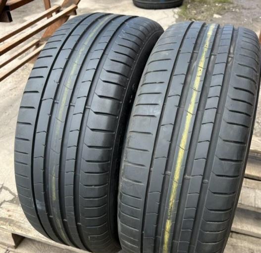 Pirelli P Zero PZ4 245/45 R18
