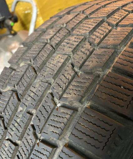 Dunlop DSX-2 235/50 R17