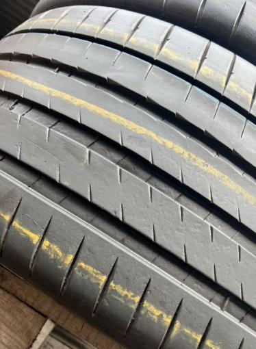 Michelin Pilot Sport 4 S 265/40 R21 и 295/35 R21