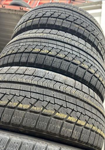 Bridgestone Blizzak VRX 245/40 R19