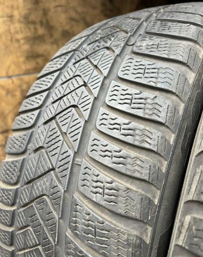 Pirelli Winter Sottozero 3 225/45 R19