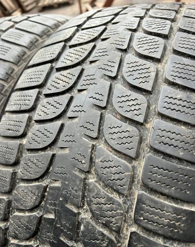 Bridgestone Blizzak LM-25 255/50 R19