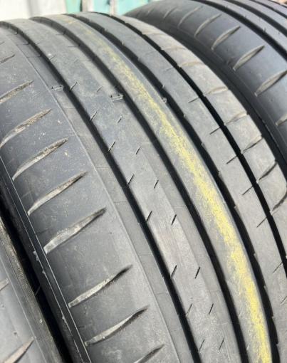 Michelin Pilot Sport 4 225/45 R18