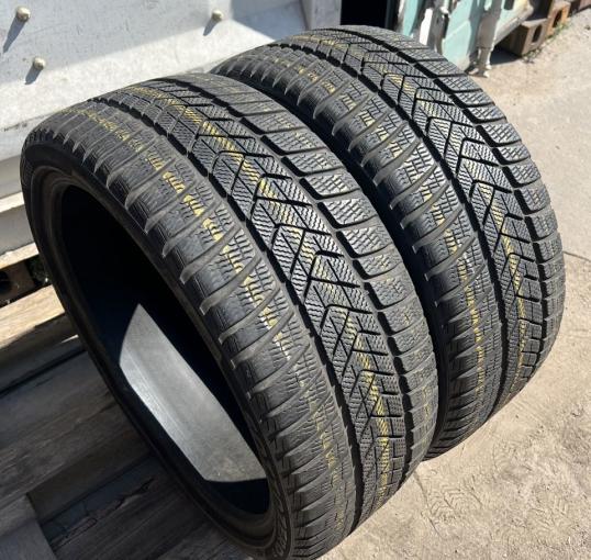 Pirelli Winter Sottozero 3 255/35 R21