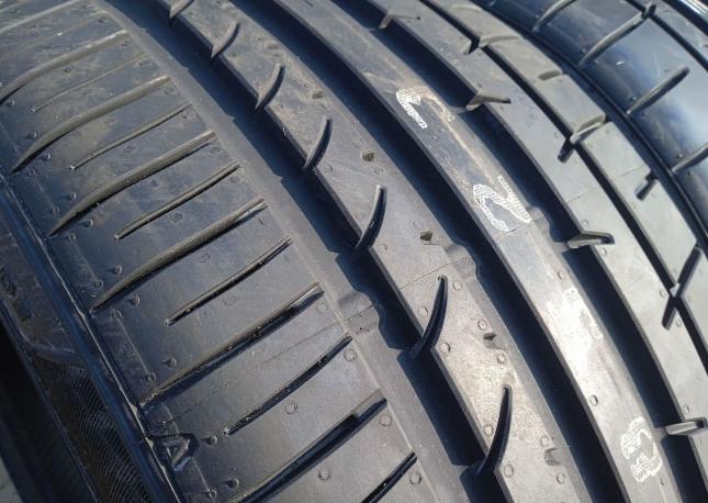 Dunlop SP Sport Maxx 050+ 235/40 R18