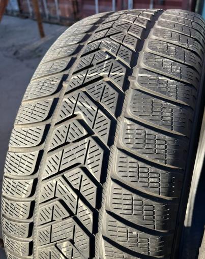 Pirelli Scorpion Winter 255/50 R20