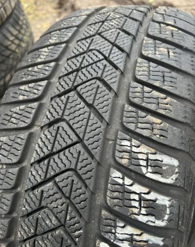 Pirelli Winter Sottozero 3 245/45 R18