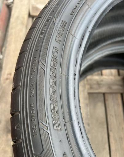 Dunlop SP Sport Maxx 050+ 215/50 R17
