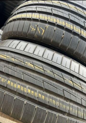Nexen N&#39;Fera AU7 255/35 R19