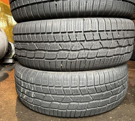 Continental ContiWinterContact TS 830 P 215/60 R16