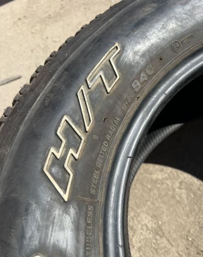 Bridgestone Dueler H/T 840 275/65 R17