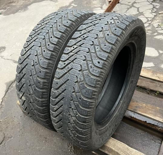 Goodyear UltraGrip 500 225/65 R17