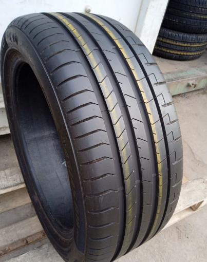 Pirelli P Zero PZ4 245/45 R18
