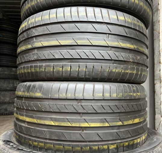 Kumho Ecsta PS71 245/40 R18 и 265/35 R18