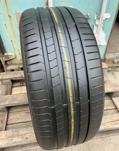 Pirelli P Zero PZ4 275/40 R21