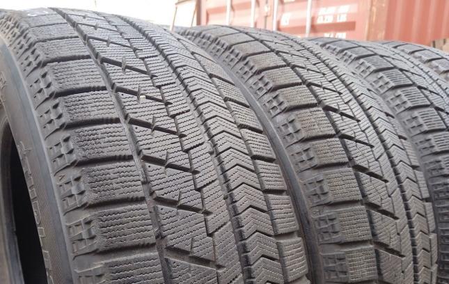 Bridgestone Blizzak VRX 215/60 R16