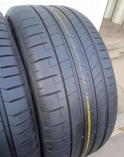 Pirelli P Zero PZ4 285/35 R21