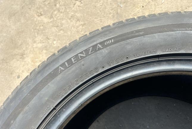 Bridgestone Alenza 001 285/50 R20