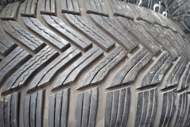 Michelin Alpin 6 225/55 R16