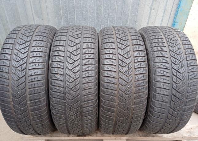 Pirelli Winter Sottozero 3 225/45 R18