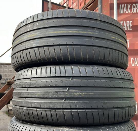 Michelin Pilot Sport 4 SUV 275/50 R21