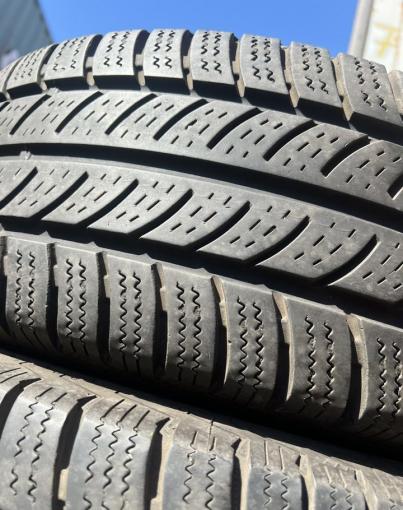 Continental VancoWinter 2 205/65 R16C